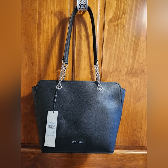 Calvin Klein Handbags - NWT Calvin Klein Black Hailey Purse